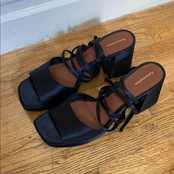 Reformation Black Platform Shoes with Strappy Design - Picture 3 of 6
